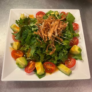 L Pari Pari Salad