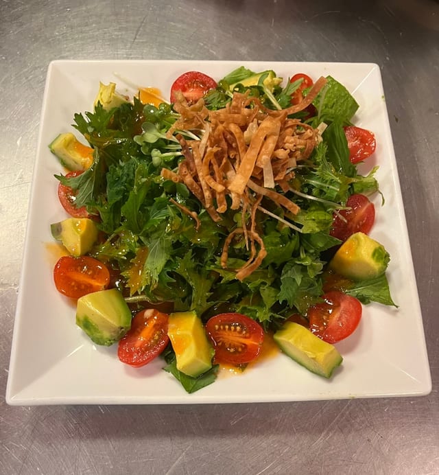 L Pari Pari Salad